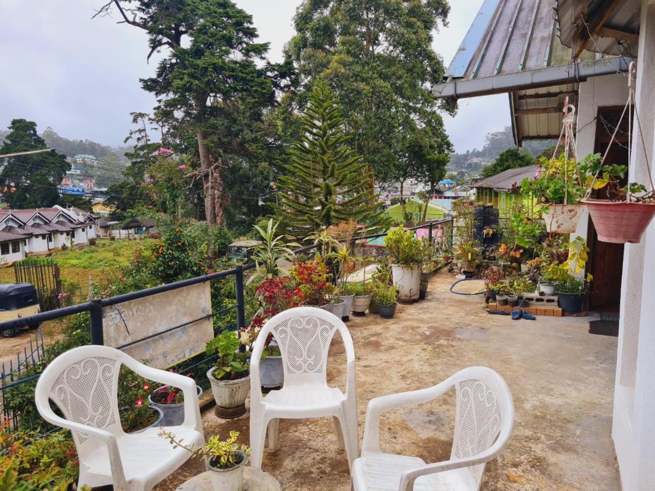 Sasru Holiday Home Nuwara Eliya Exterior foto